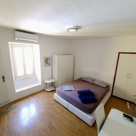 Apartments Eis Башка Екстер'єр фото