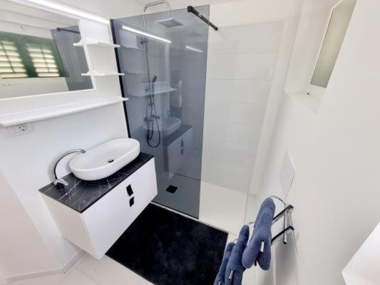 Apartments Eis Башка Екстер'єр фото