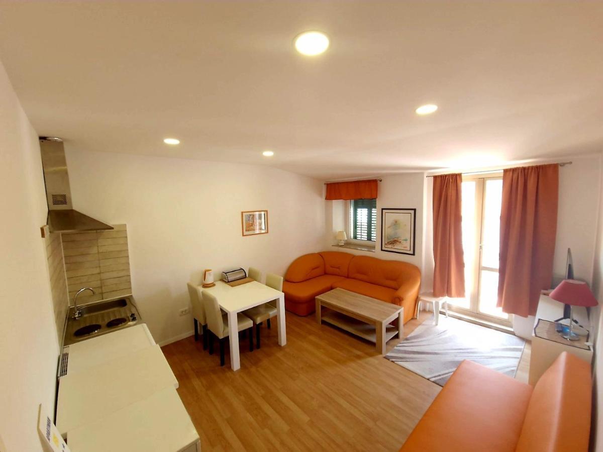 Apartments Eis Башка Екстер'єр фото